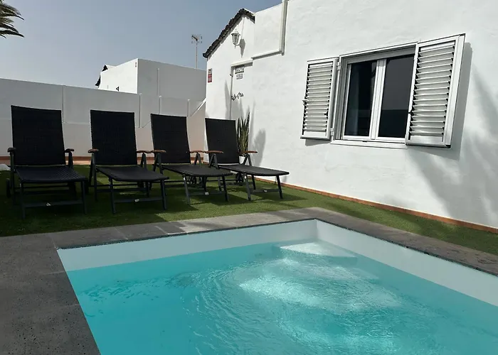 Malva Villa Puerto del Carmen (Lanzarote)